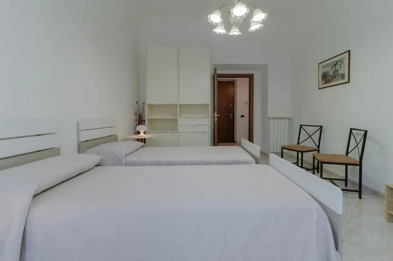 Lighthouse Central Apartment W/ Balcony La Spezia Italy