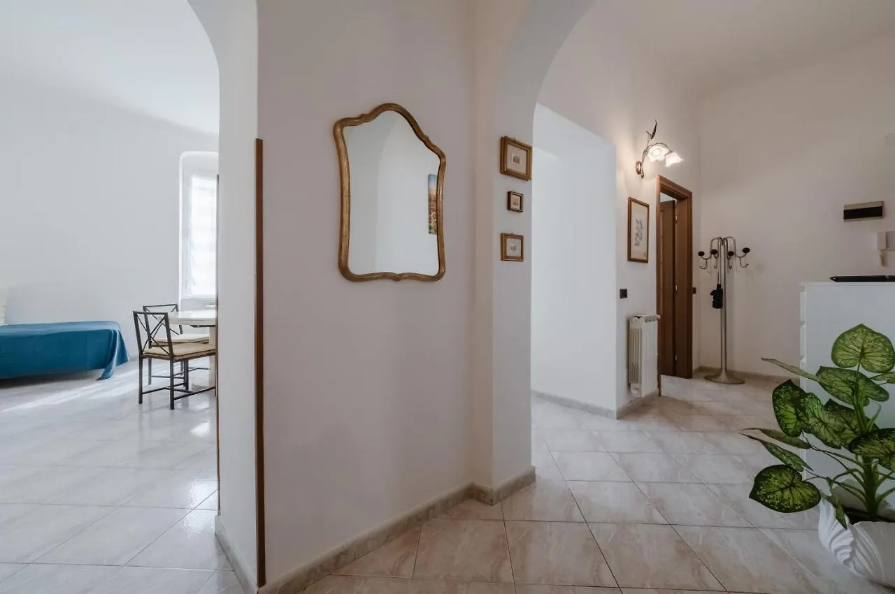 Lighthouse Central Apartment W/ Balcony La Spezia 0*,